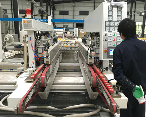 全自動(dòng)磨邊機(jī)5